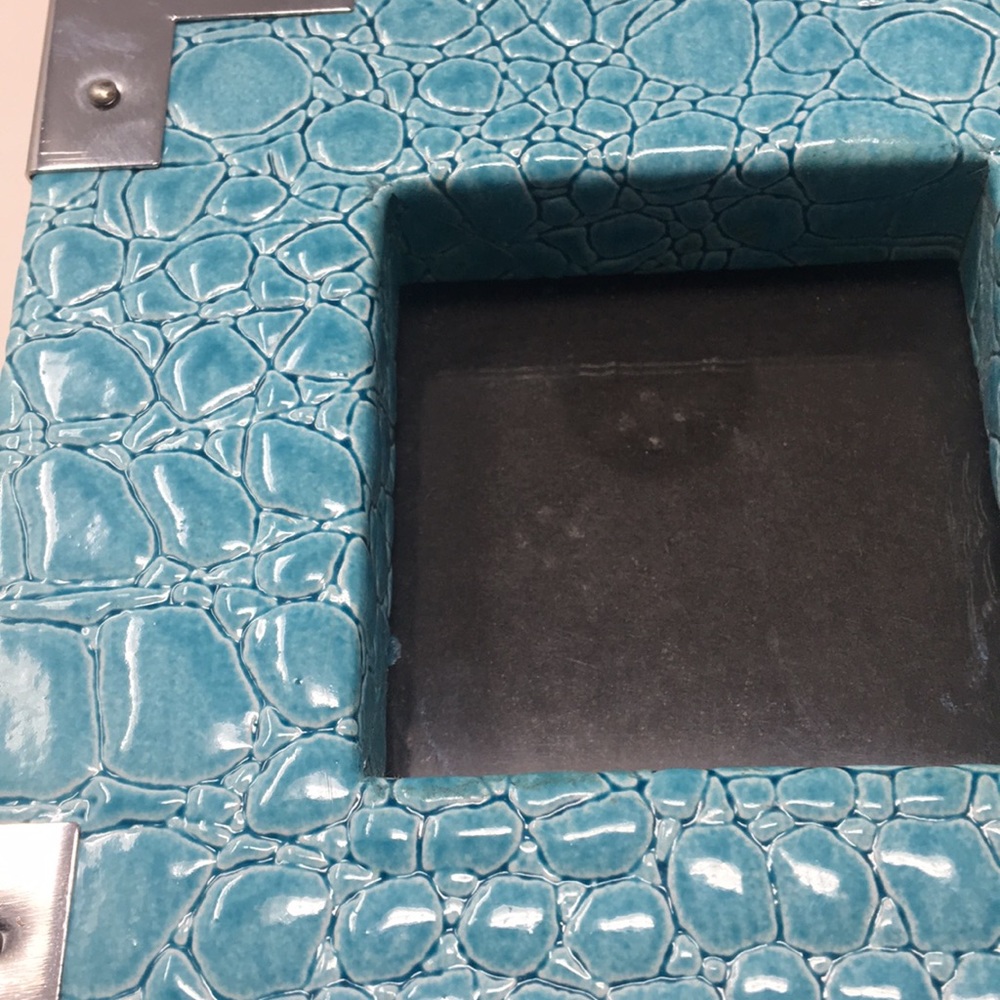 Turquoise Animal-hide Textured Square Frames - Picture 7 of 7